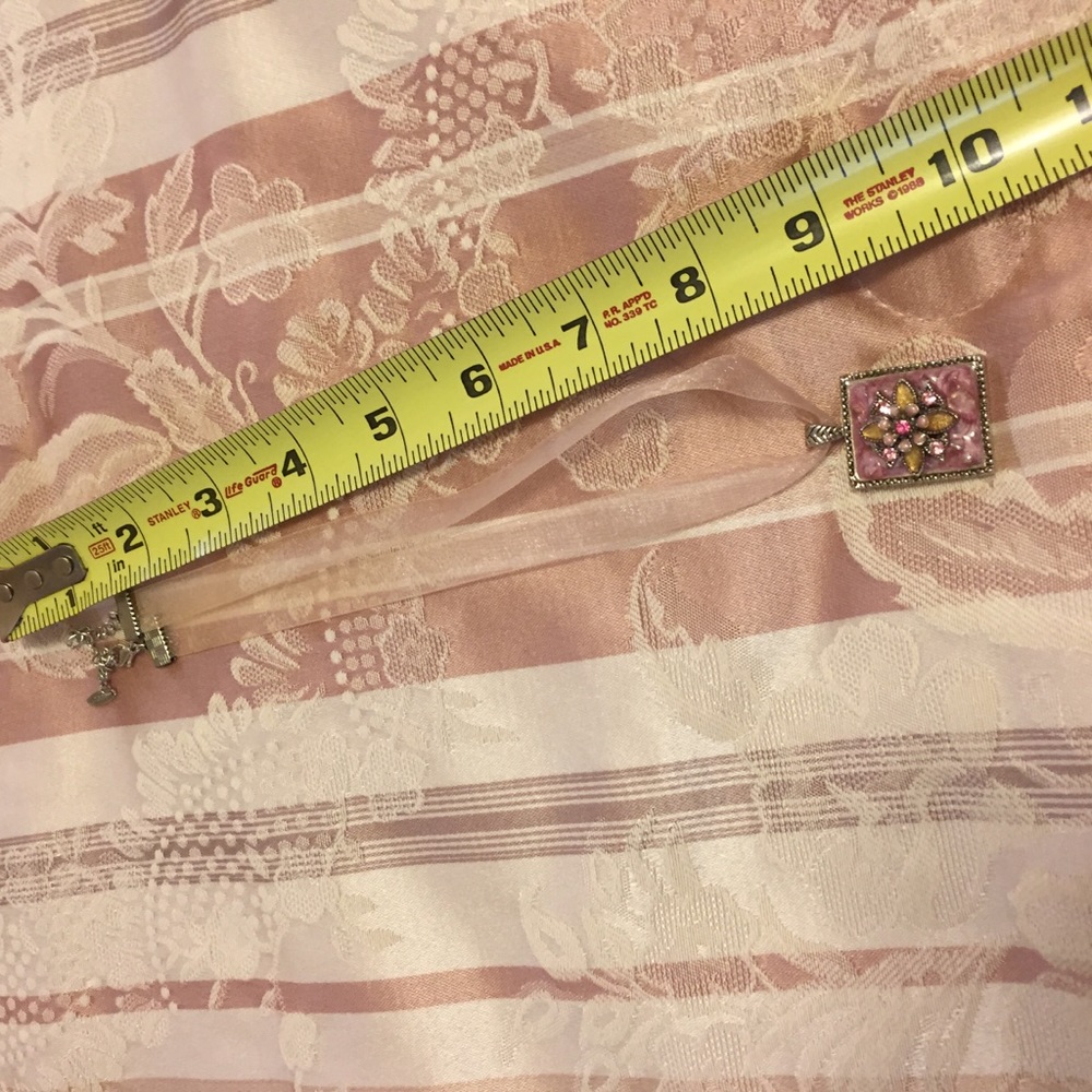 Spring 2019 Necklace - Picture 2 of 2